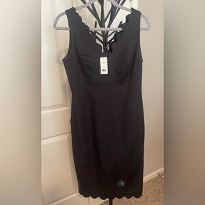 Never been worn Banana Republic size 6 dress.